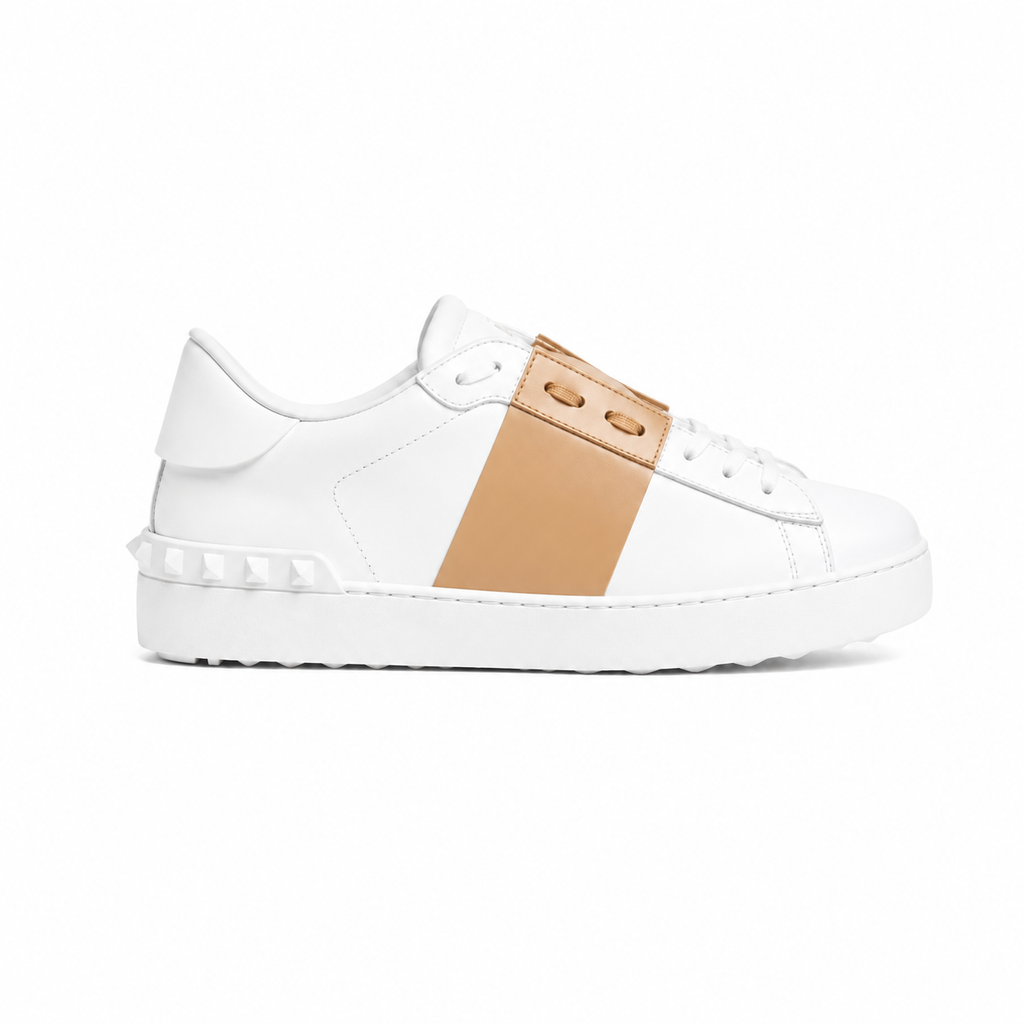 Valentino Opens